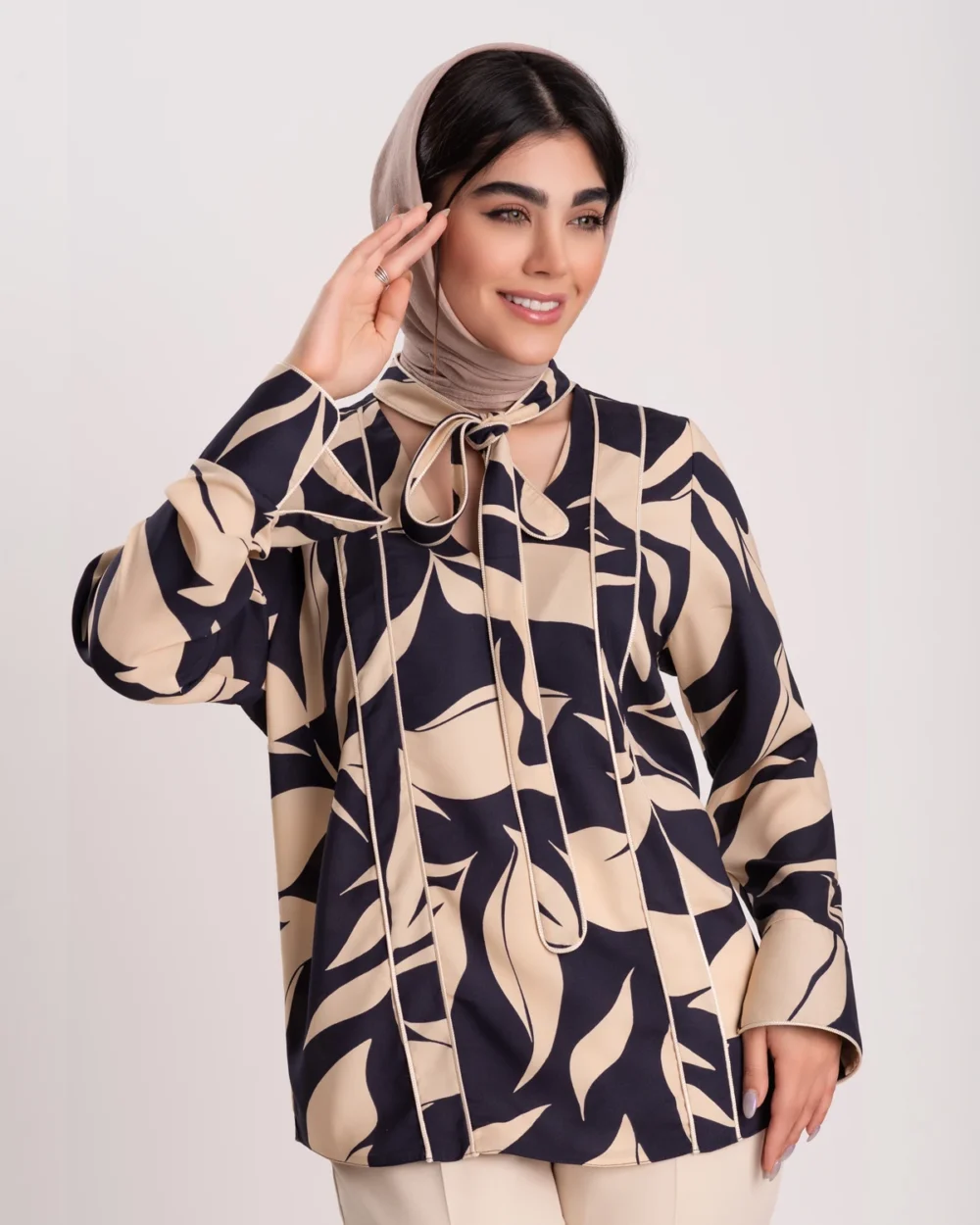 شومیز شماره ۴۲۰۶